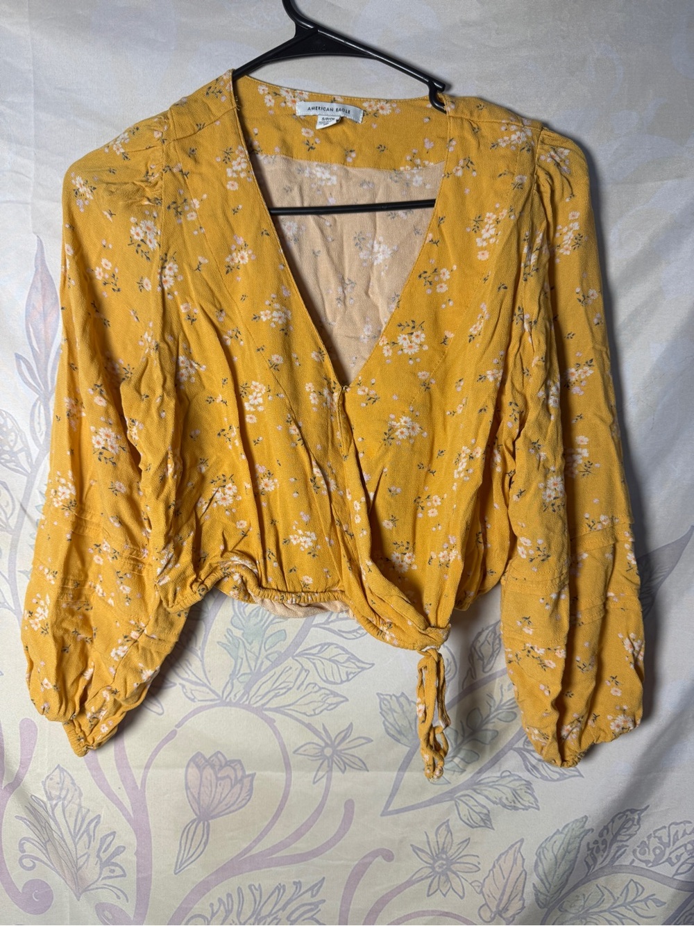 American Eagle floral wrap top